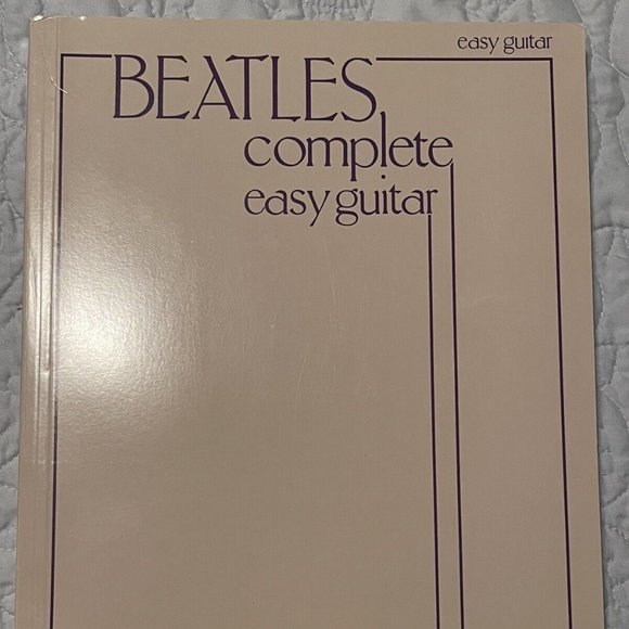 Hal Leonard Beatles Complete Easy Guitar Music Song Book (Paperback, 1986) - Picture 1 of 12